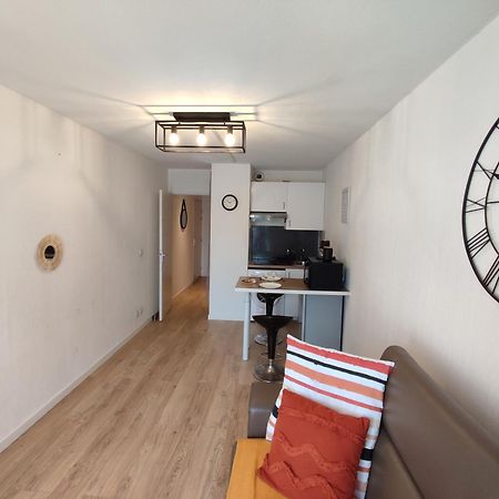 Appartement Climatise Avec Parking A 6Min A Pied De La Gare St Charles Marseille Kültér fotó