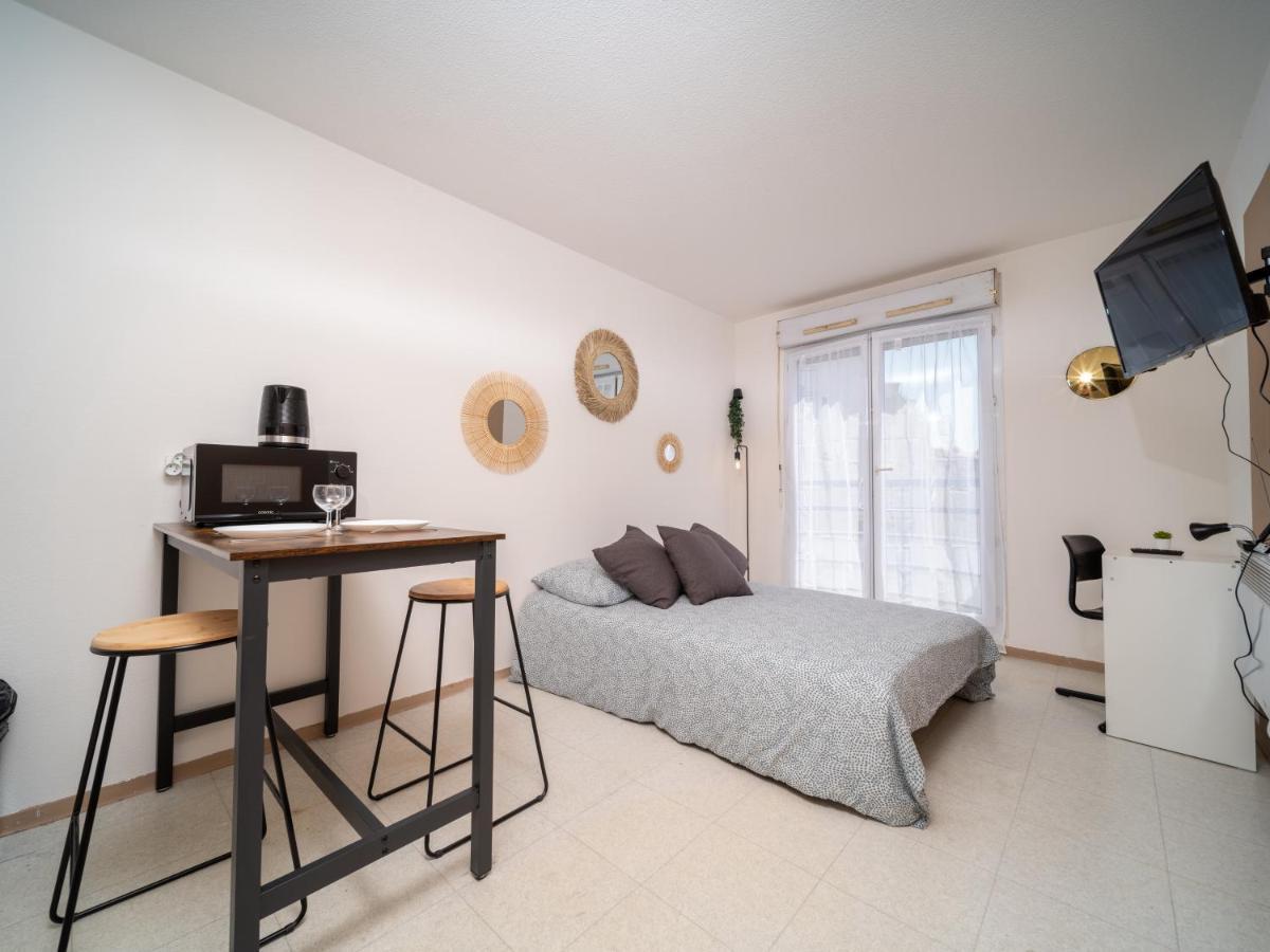 Appartement Climatise Avec Parking A 6Min A Pied De La Gare St Charles Marseille Kültér fotó