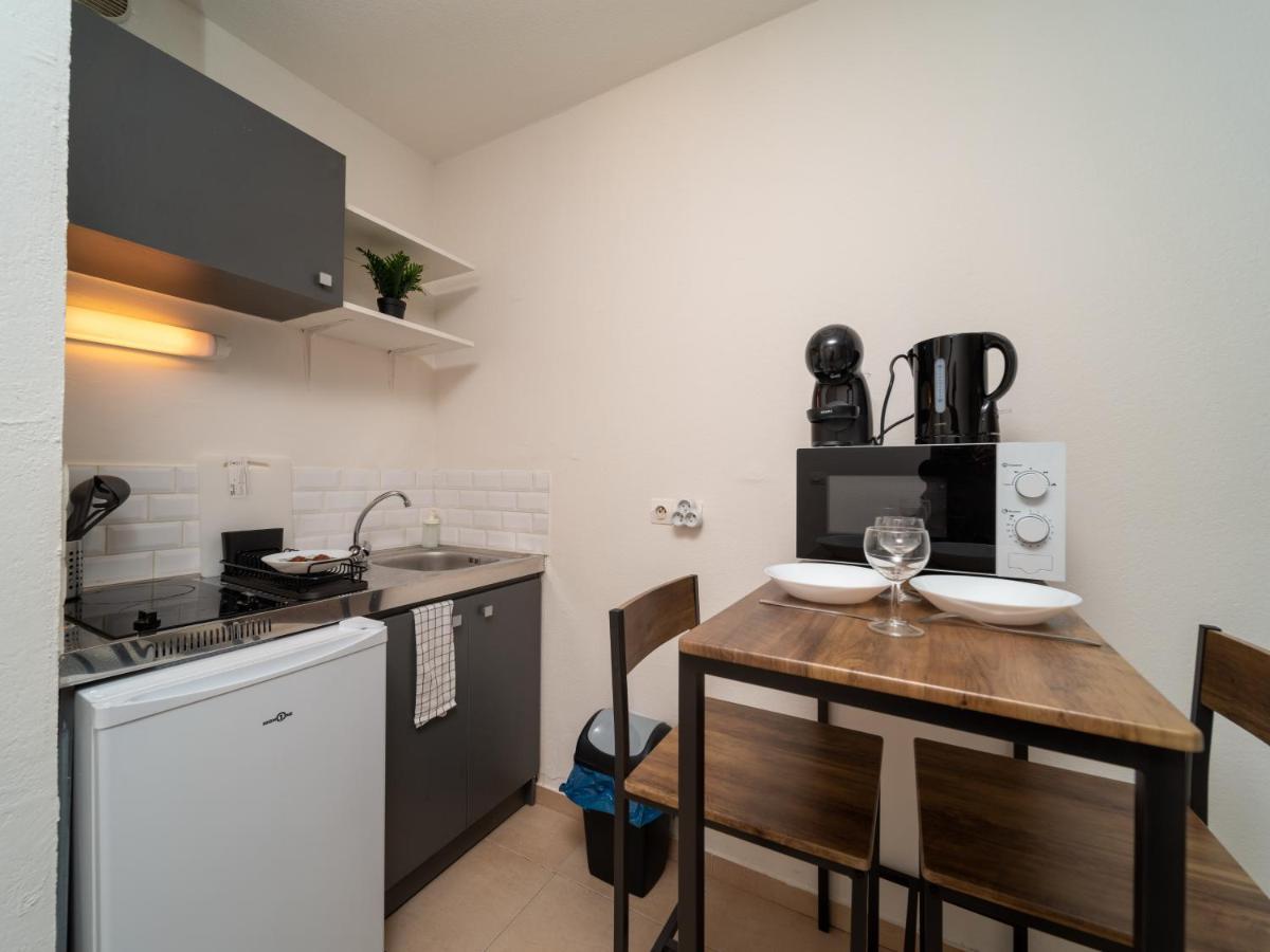 Appartement Climatise Avec Parking A 6Min A Pied De La Gare St Charles Marseille Kültér fotó
