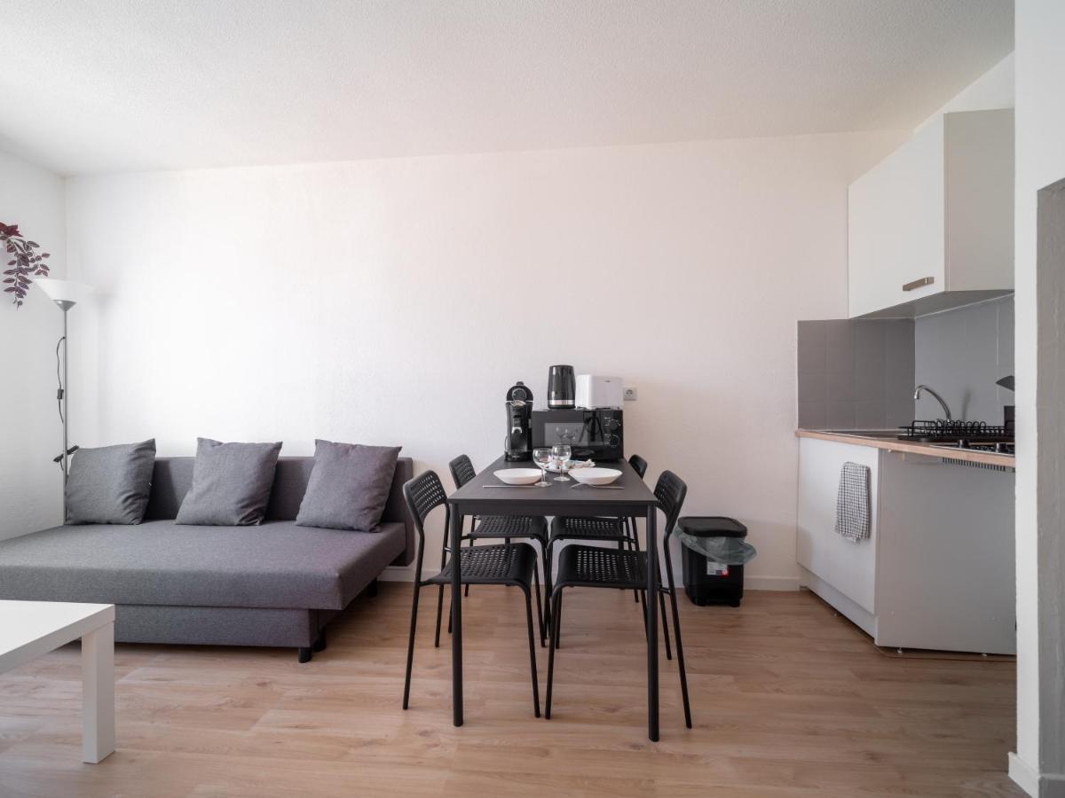 Appartement Climatise Avec Parking A 6Min A Pied De La Gare St Charles Marseille Kültér fotó