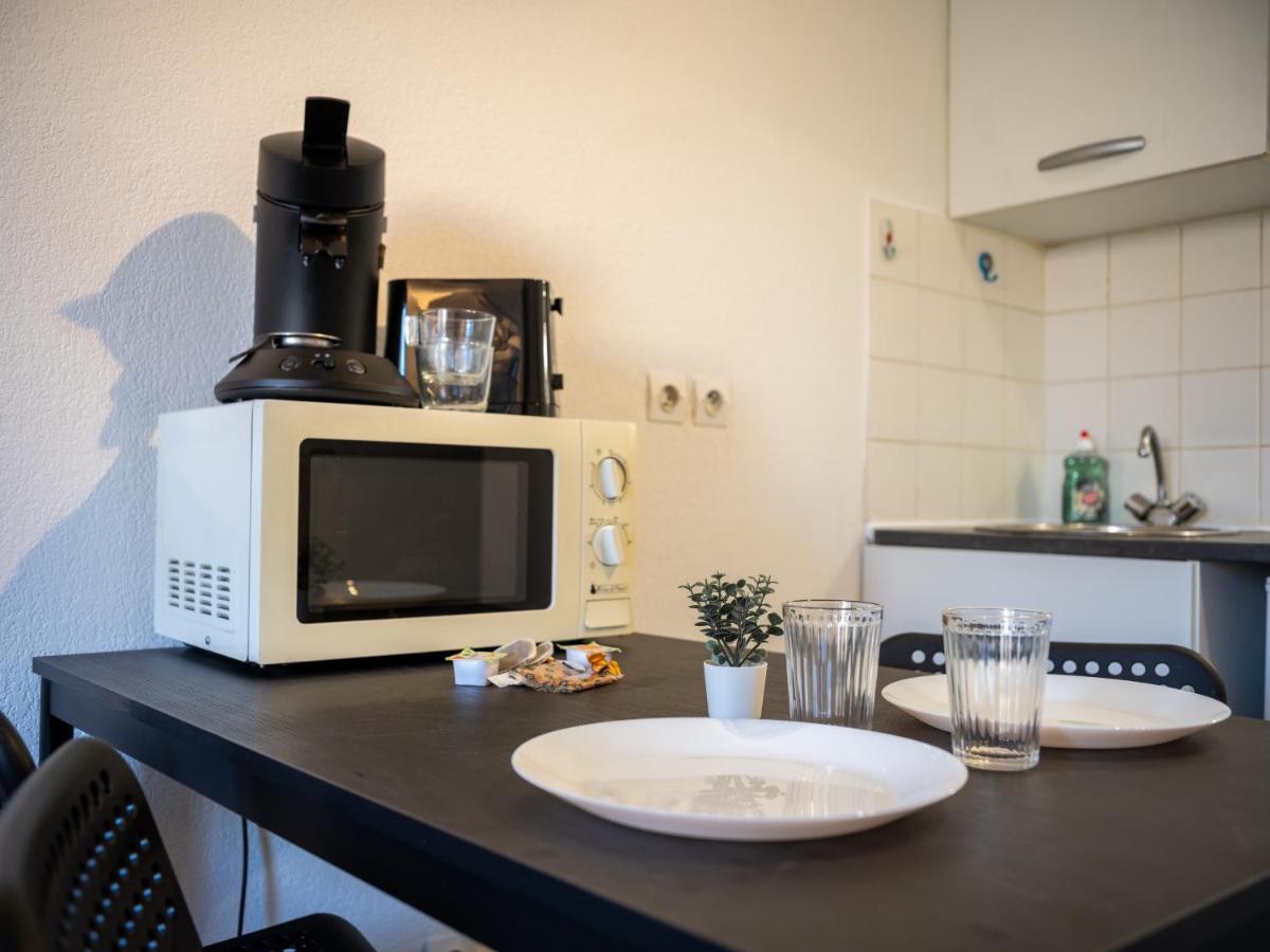 Appartement Climatise Avec Parking A 6Min A Pied De La Gare St Charles Marseille Kültér fotó