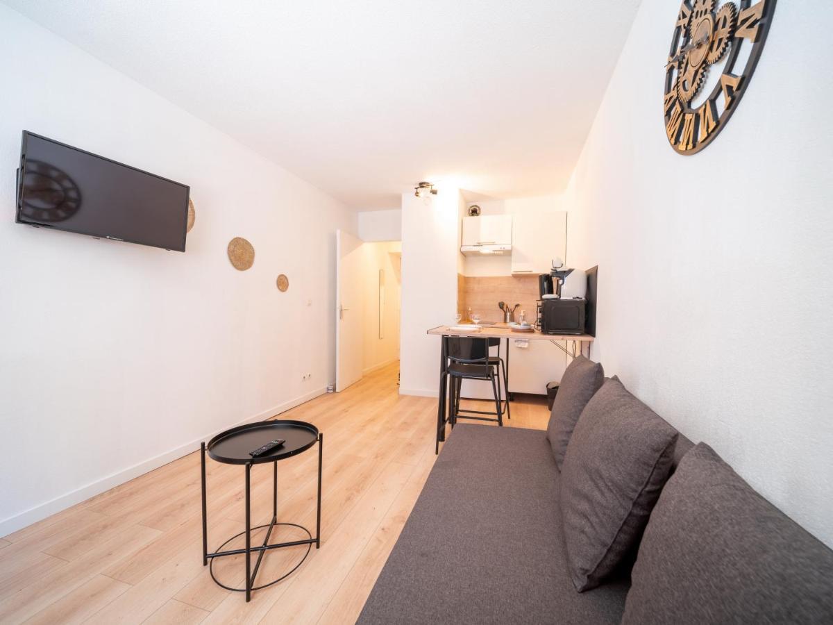 Appartement Climatise Avec Parking A 6Min A Pied De La Gare St Charles Marseille Kültér fotó