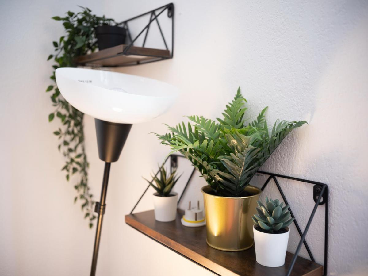 Appartement Climatise Avec Parking A 6Min A Pied De La Gare St Charles Marseille Kültér fotó