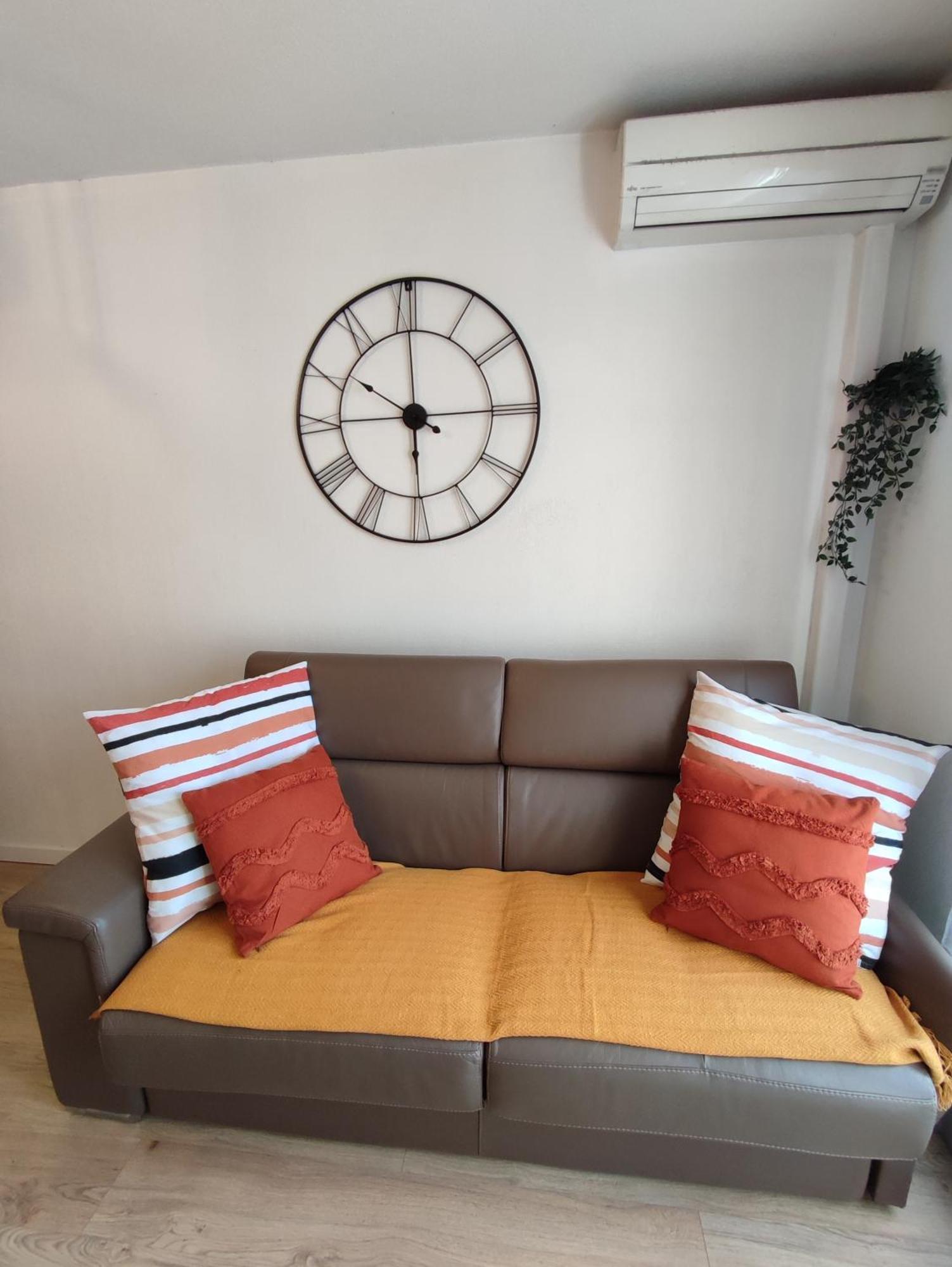 Appartement Climatise Avec Parking A 6Min A Pied De La Gare St Charles Marseille Kültér fotó